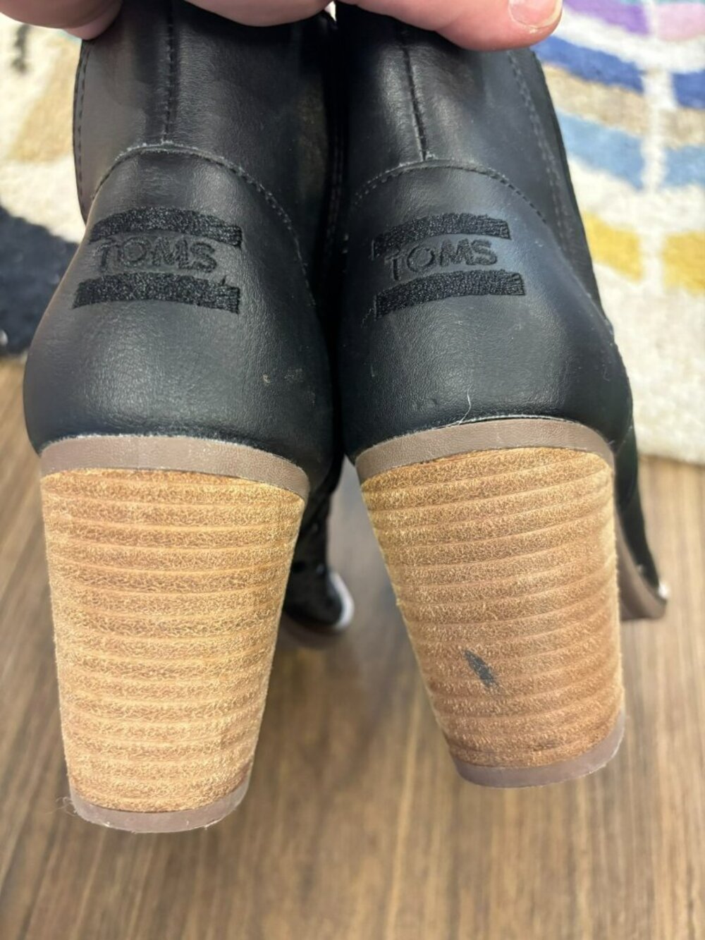Toms Majorca Perforated Peep Toe Booties Shooties Laser Cut Stacked Heel Size 7 - Picture 6 of 8